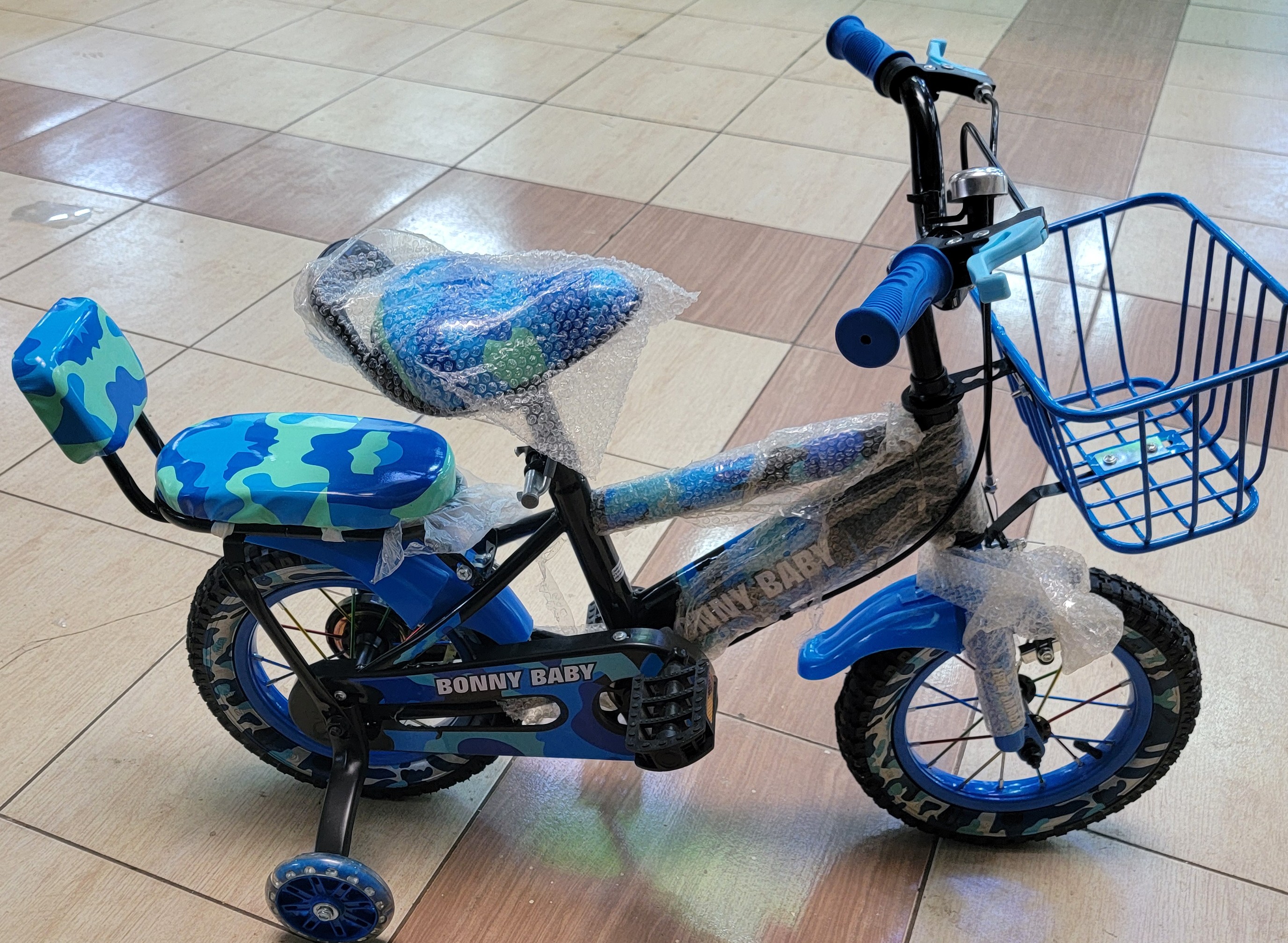 Bonny Baby size 12 Kids Bicycle