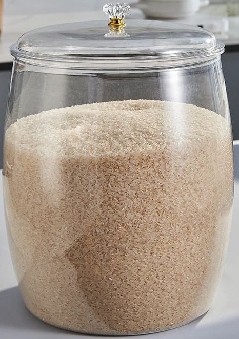 Airtight transparent cereal / candy storage container