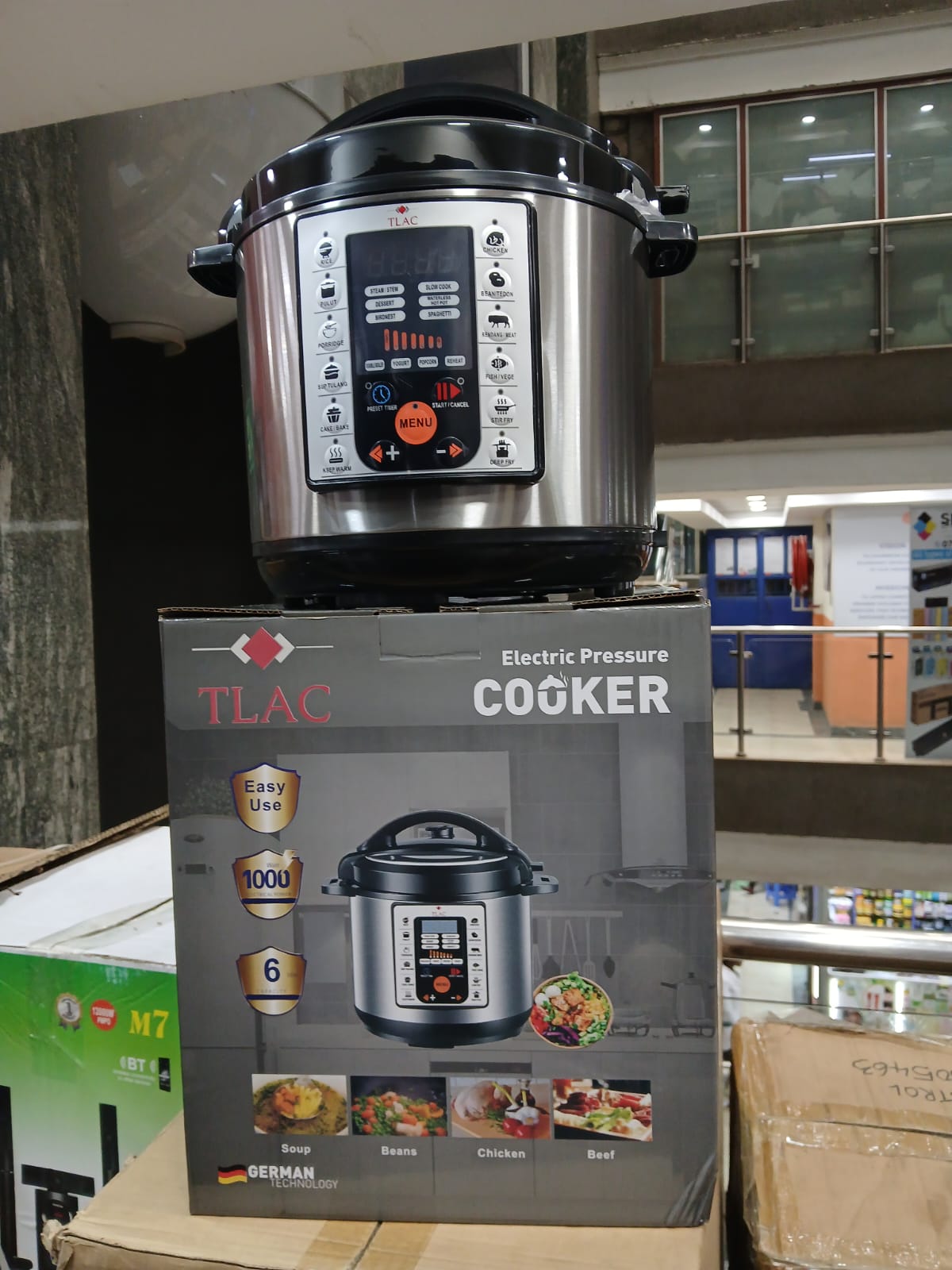 6litres TLAC pressure cooker