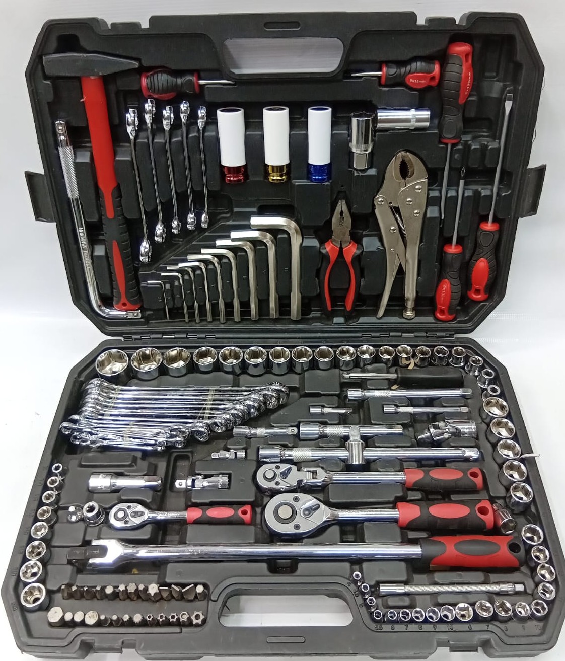 Professional Mechanic Tool Set