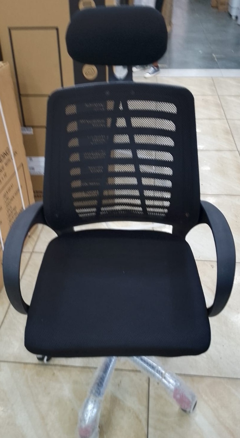 Secretarial mesh Office Chair with Headrest