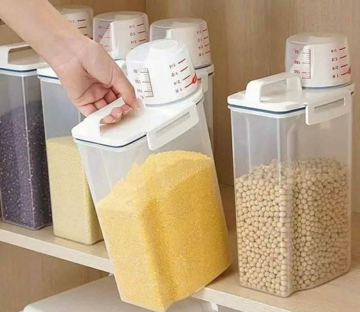 Cereal  Storage Container with measuring cup and handle